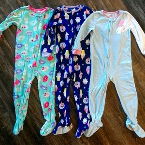 Girls 5/5T fleece footed pajamas